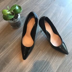 ⭐️ Zara Black Heals 36